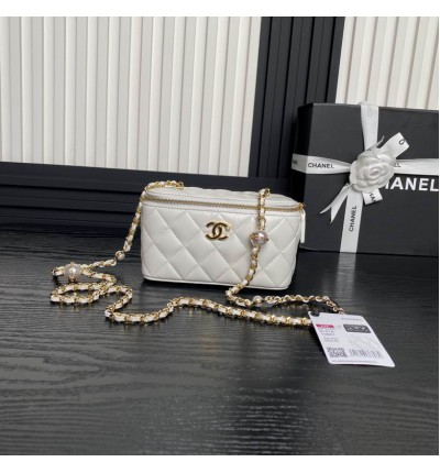 Chanel vanity bag 17x8.5x10cm