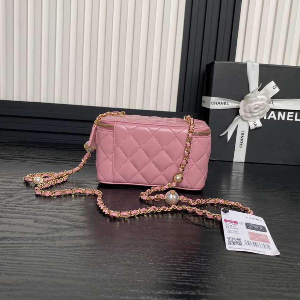 Chanel vanity bag 17x8.5x10cm Bags