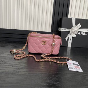 Chanel vanity bag 17x8.5x10cm Bags