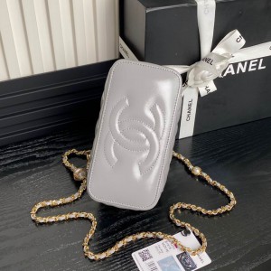 Chanel vanity bag 17x8.5x10cm Bags