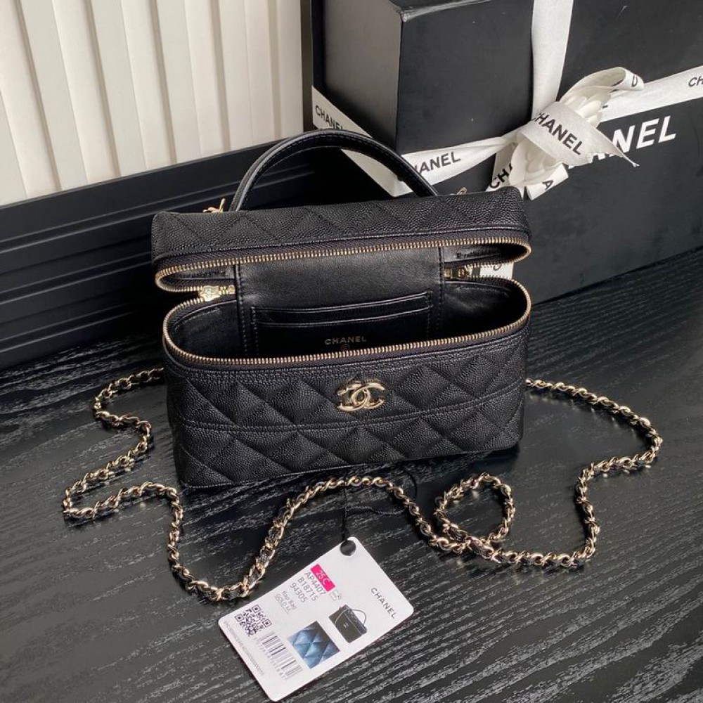 Chanel vanity bag 17x19.5x5cm Bags