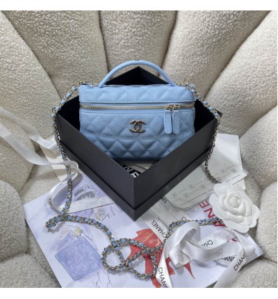 Chanel vanity bag 17x19.5x5cm