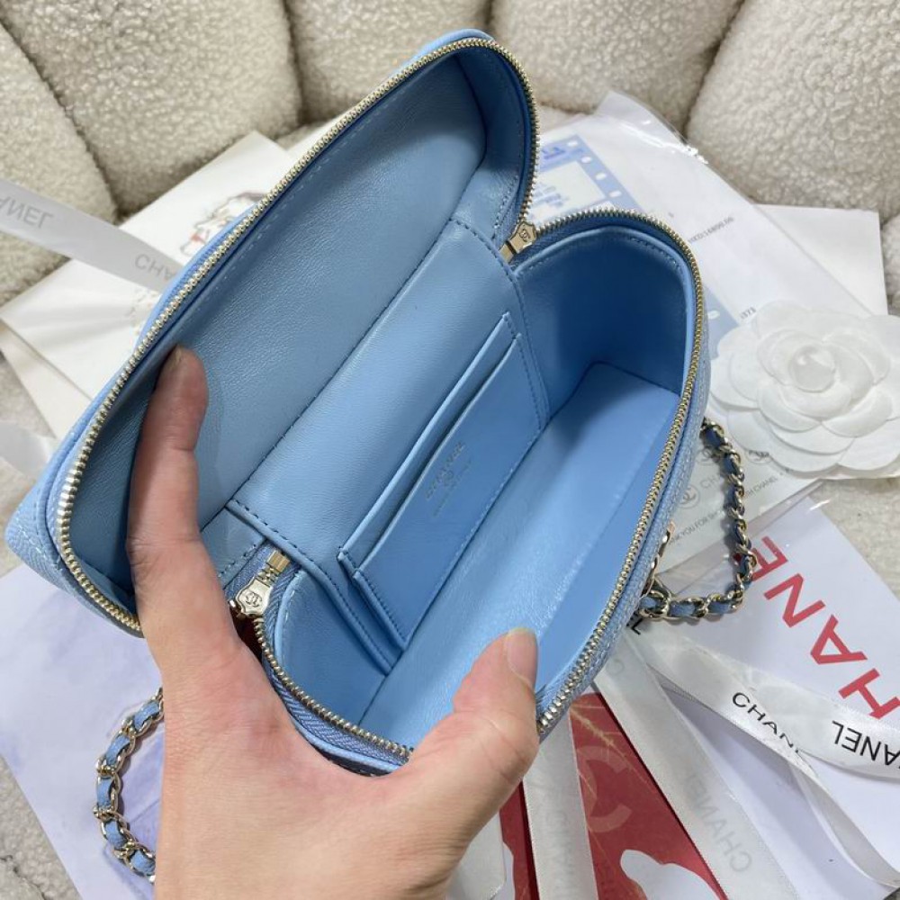 Chanel vanity bag 17x19.5x5cm Bags