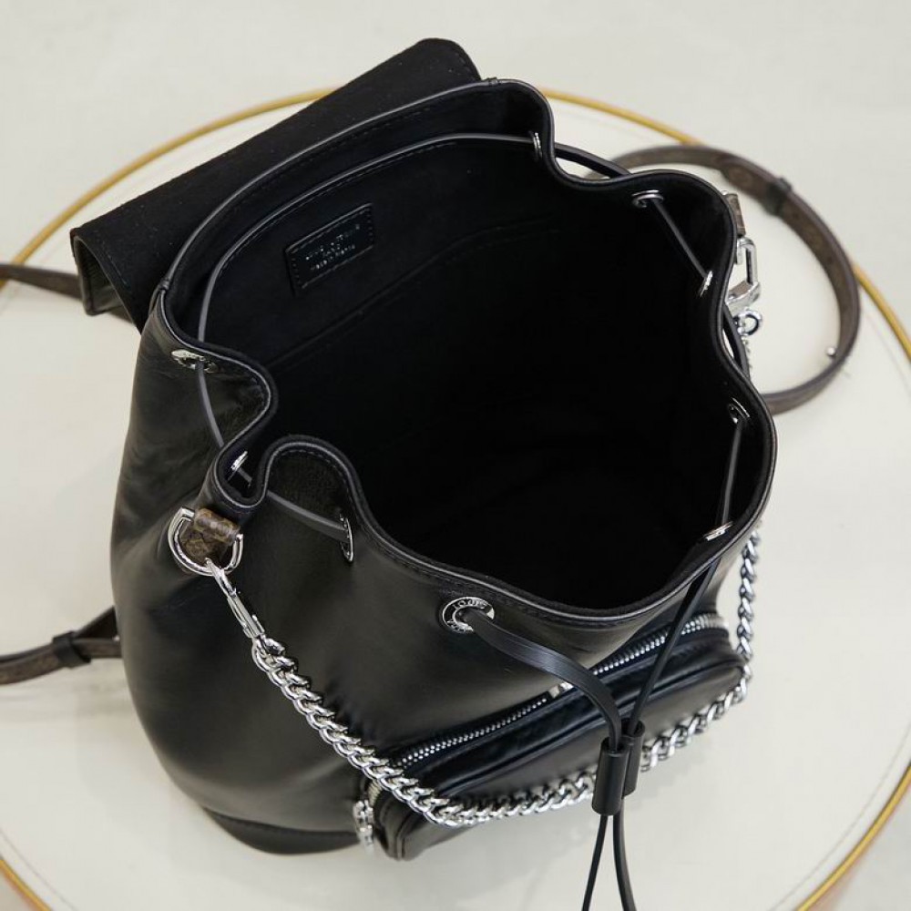 Lv Montsouris Vibe PM M12587 28 x 30 x 18 cm 