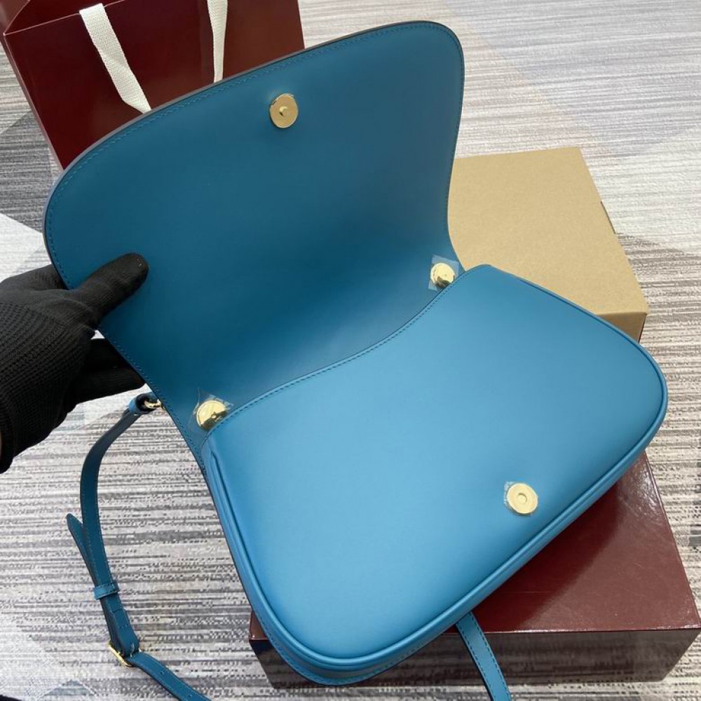 Gucci Blondie medium top handle bag 815719 Bags