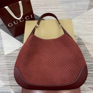 Gucci B medium shoulder bag suede 815924 W49cm x H46cm x D4cm Bags