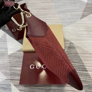 Gucci B medium shoulder bag suede 815924 W49cm x H46cm x D4cm Bags