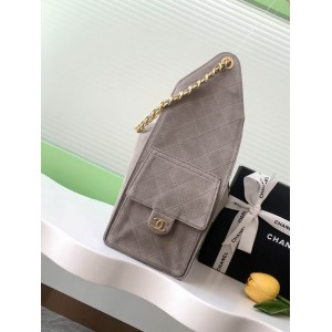 Chanel hobo new 40x30x15cm 