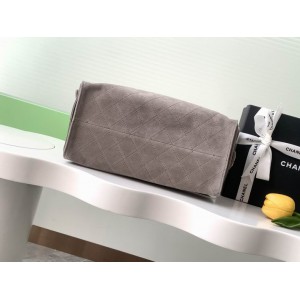 Chanel hobo new 40x30x15cm 