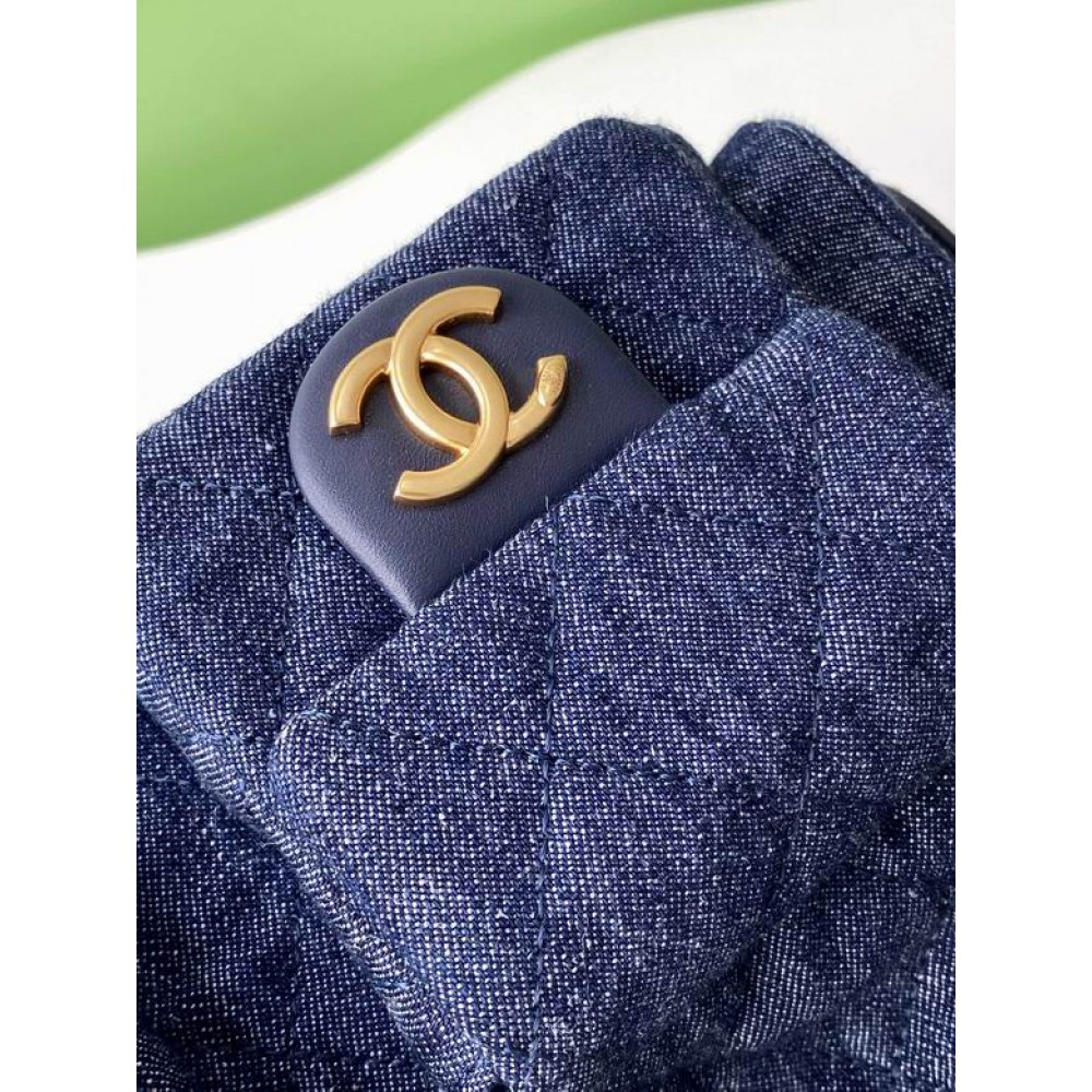 Chanel hobo large Denim & Gold-Tone Metal Blue 22x31x15cm Bags