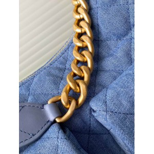 Chanel hobo large Washed Denim & Gold-Tone Metal Blue 22x31x15cm Bags