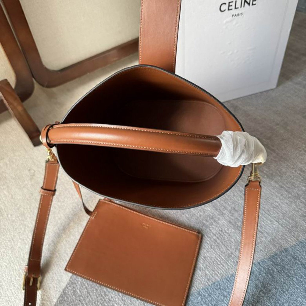 Celine bucket bag 28x24x16cm Bags