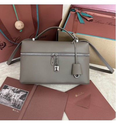 Loro Piana Extra bag L27 27x10x16cm