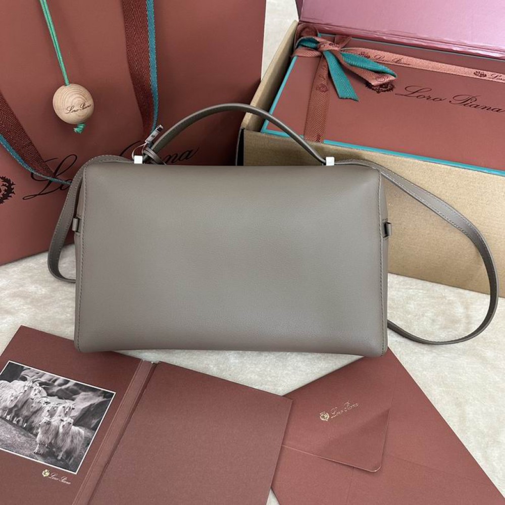 Loro Piana Extra bag L27 27x10x16cm Bags