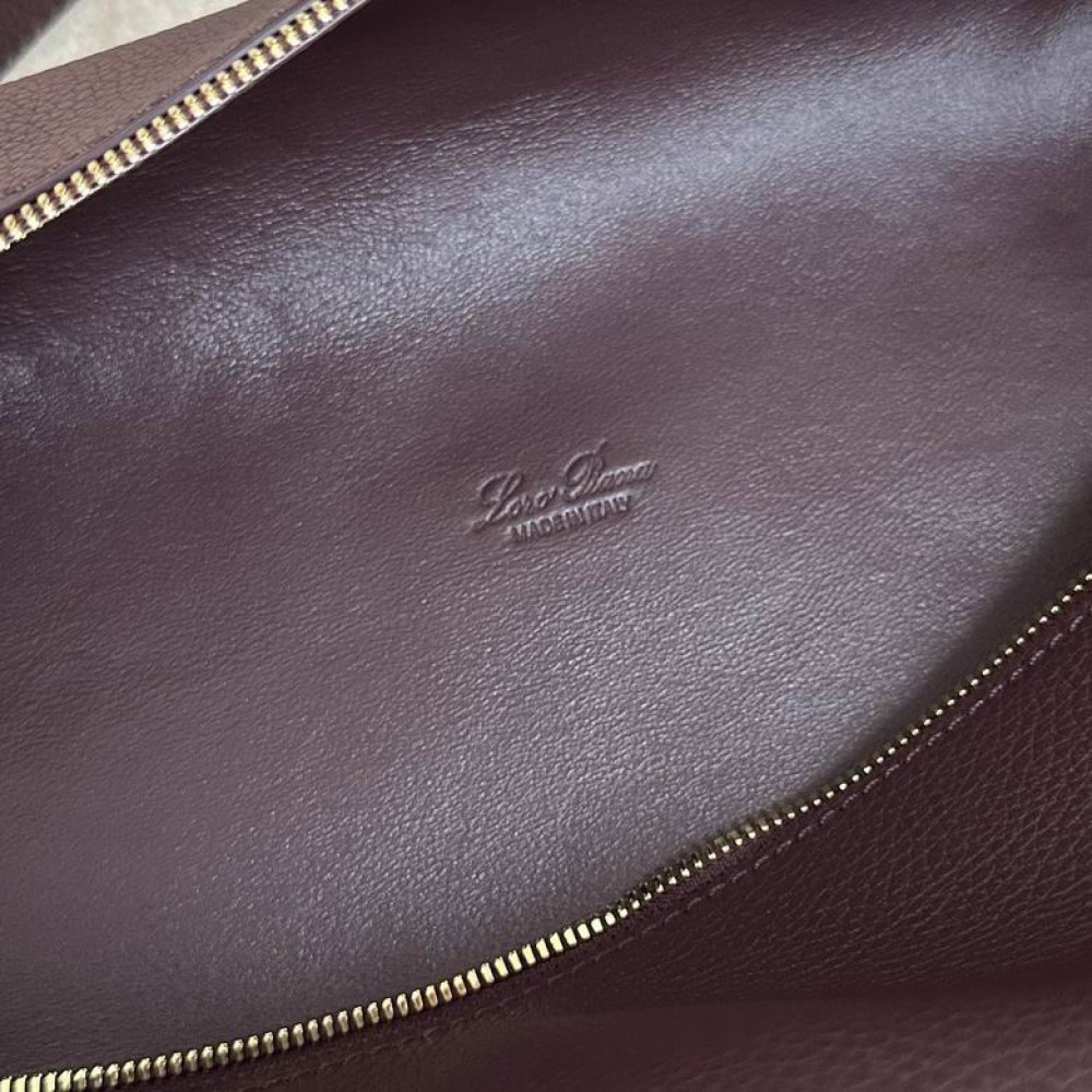Loro Piana Extra Pocket L27 27x10x16cm 