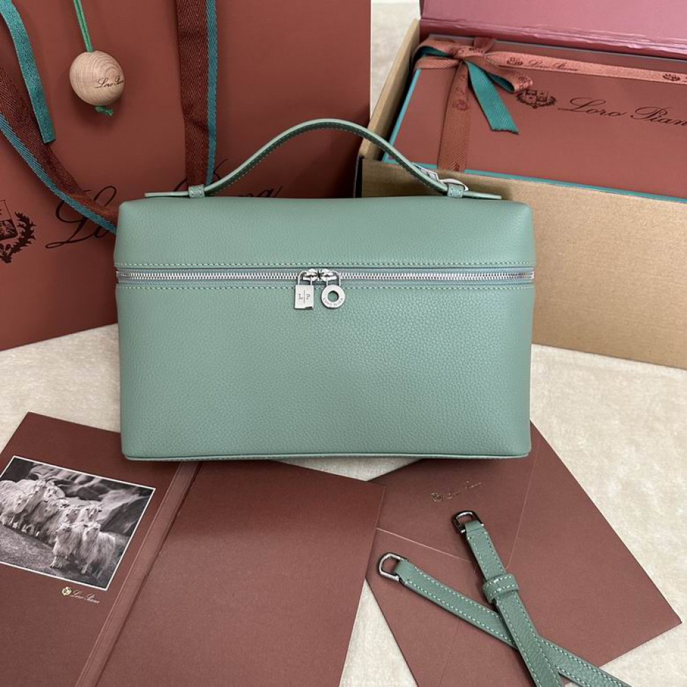 Loro Piana Extra Pocket L27 27x10x16cm 