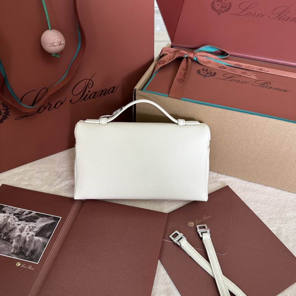 Loro Piana Extra Pocket L19 11 x 19 x 6,5 cm 