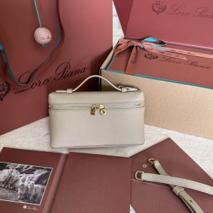 Loro Piana Extra Pocket L19 11 x 19 x 6,5 cm 