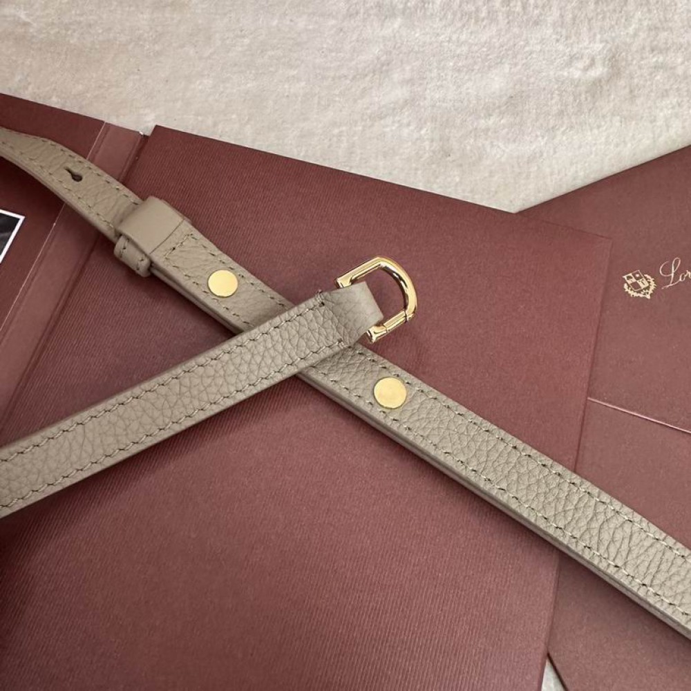 Loro Piana Extra Pocket L19 11 x 19 x 6,5 cm 