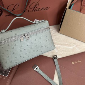 Loro Piana Extra Pocket L19 11 x 19 x 6,5 cm ostrich leather 