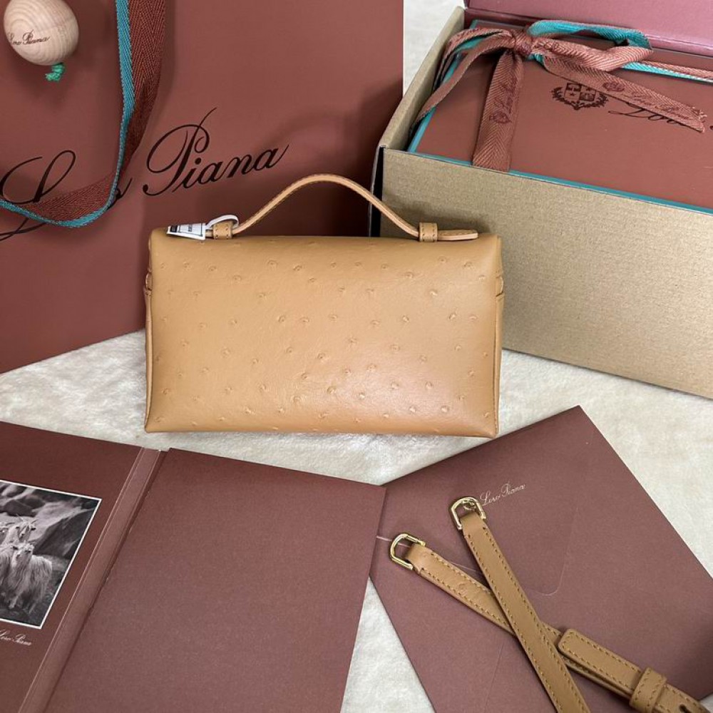 Loro Piana Extra Pocket L19 11 x 19 x 6,5 cm ostrich leather 
