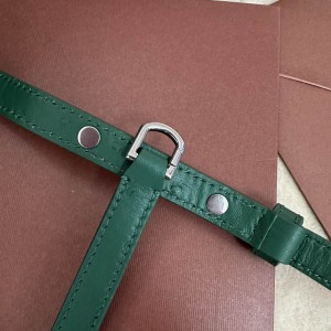 Loro Piana Extra Pocket L19 11 x 19 x 6,5 cm ostrich leather 