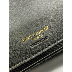 Ysl loulou small in matelassé lambskin 24x14x6cm Bags