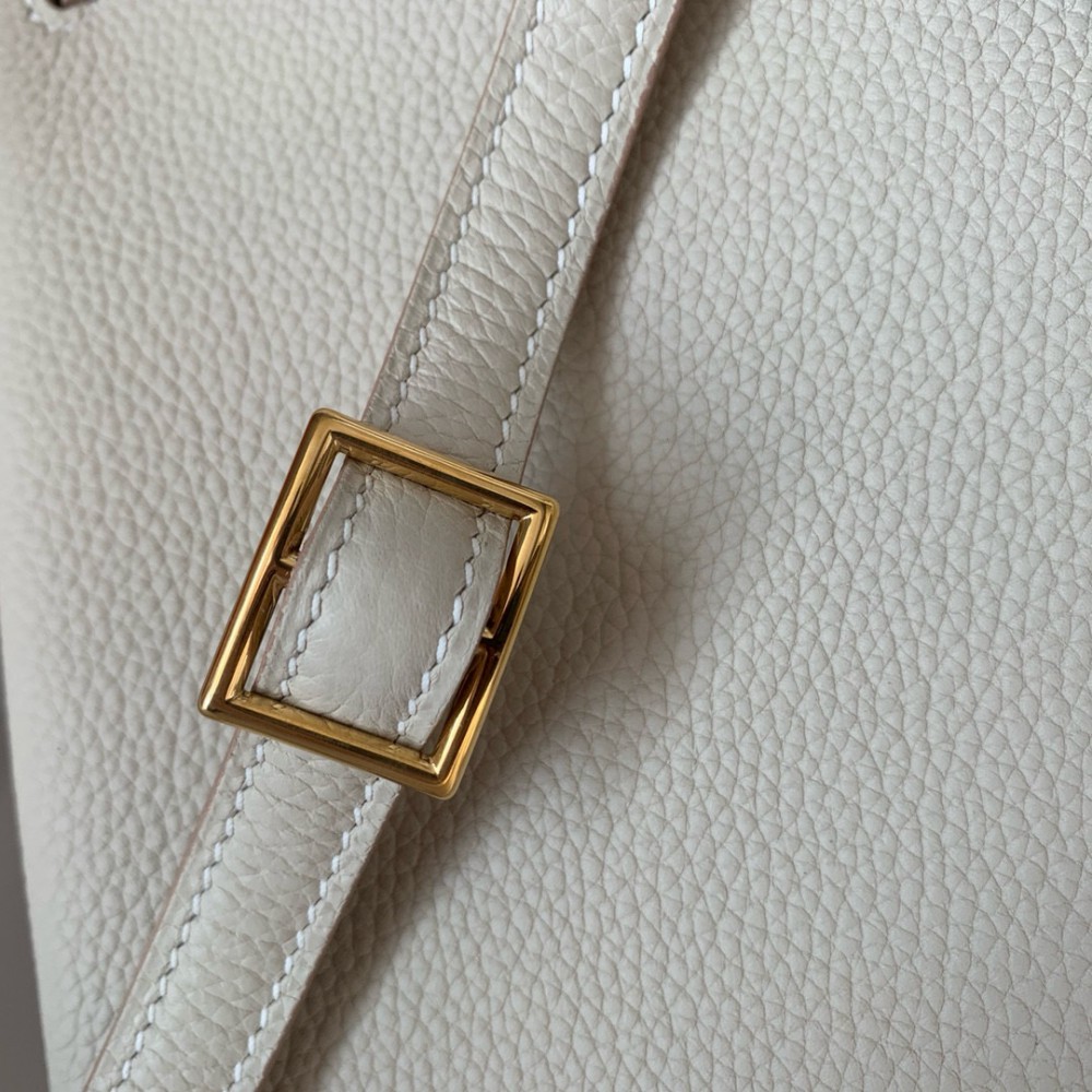 Hermès Kelly Ado backpack in black togo leather 22X22X10CM Bags