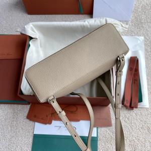 Loro Piana Extra Pocket backpack L23.5 23 x 21 x 8 cm 