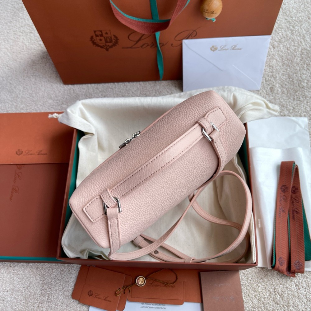 Loro Piana Extra Pocket backpack L23.5 23 x 21 x 8 cm 