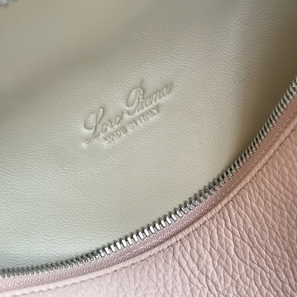 Loro Piana Extra Pocket backpack L23.5 23 x 21 x 8 cm 