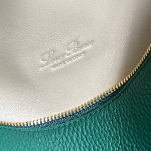 Loro Piana Extra Pocket backpack L23.5 23 x 21 x 8 cm 