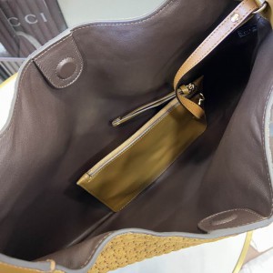 Gucci B medium shoulder bag suede 815924 W49cm x H46cm x D4cm Bags