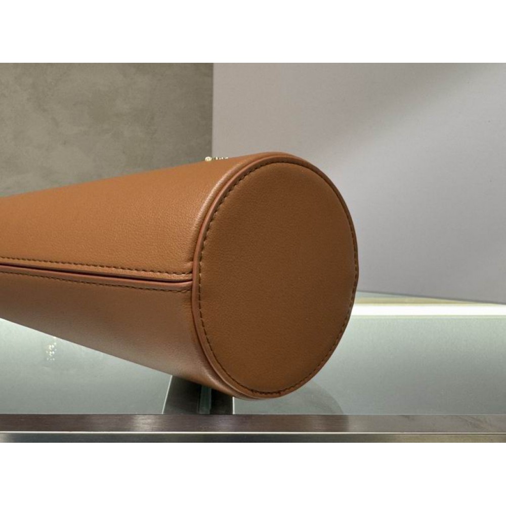 Jacquemus Le Petit Bambola Shopper Bag 24X24X10CM Bags