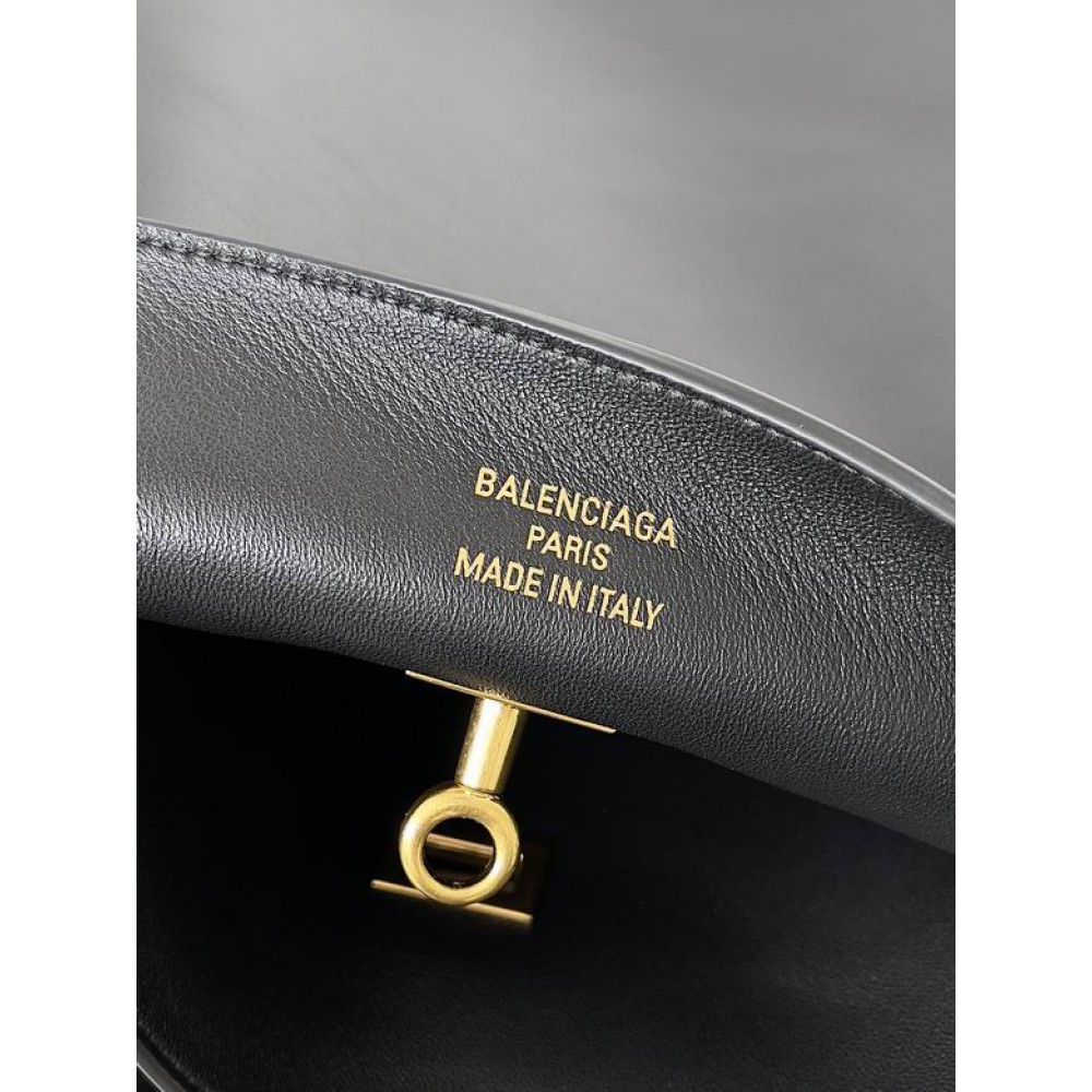 Balenciaga Women's Bel Air Large Hobo Bag 44x40x15cm Bags