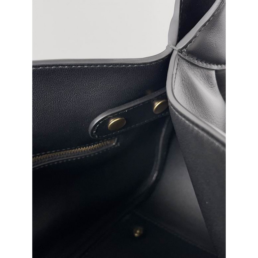 Balenciaga Women's Bel Air small Shoulder Bag 30x17x20cm Bags