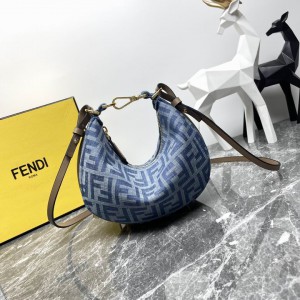 Fendi Grpahy mini 20x13x7.5cm 