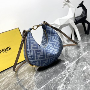 Fendi Grpahy mini 20x13x7.5cm 