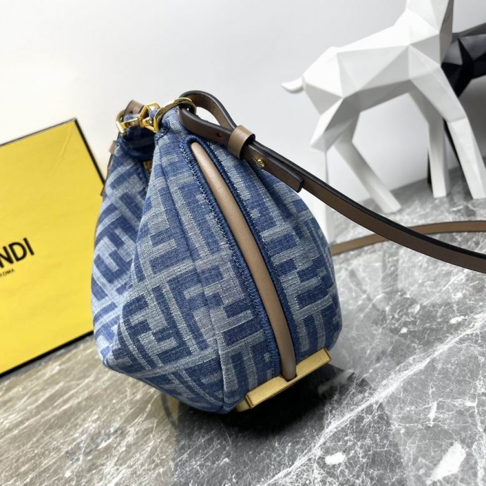 Fendi Grpahy mini 20x13x7.5cm 