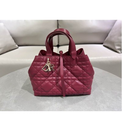 Dior Medium Toujours Bag 28.5 x 21.5 x 19 cm