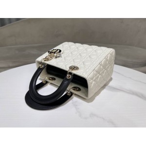 Dior lady medium size 24x20x11cm lampskin leather Bags
