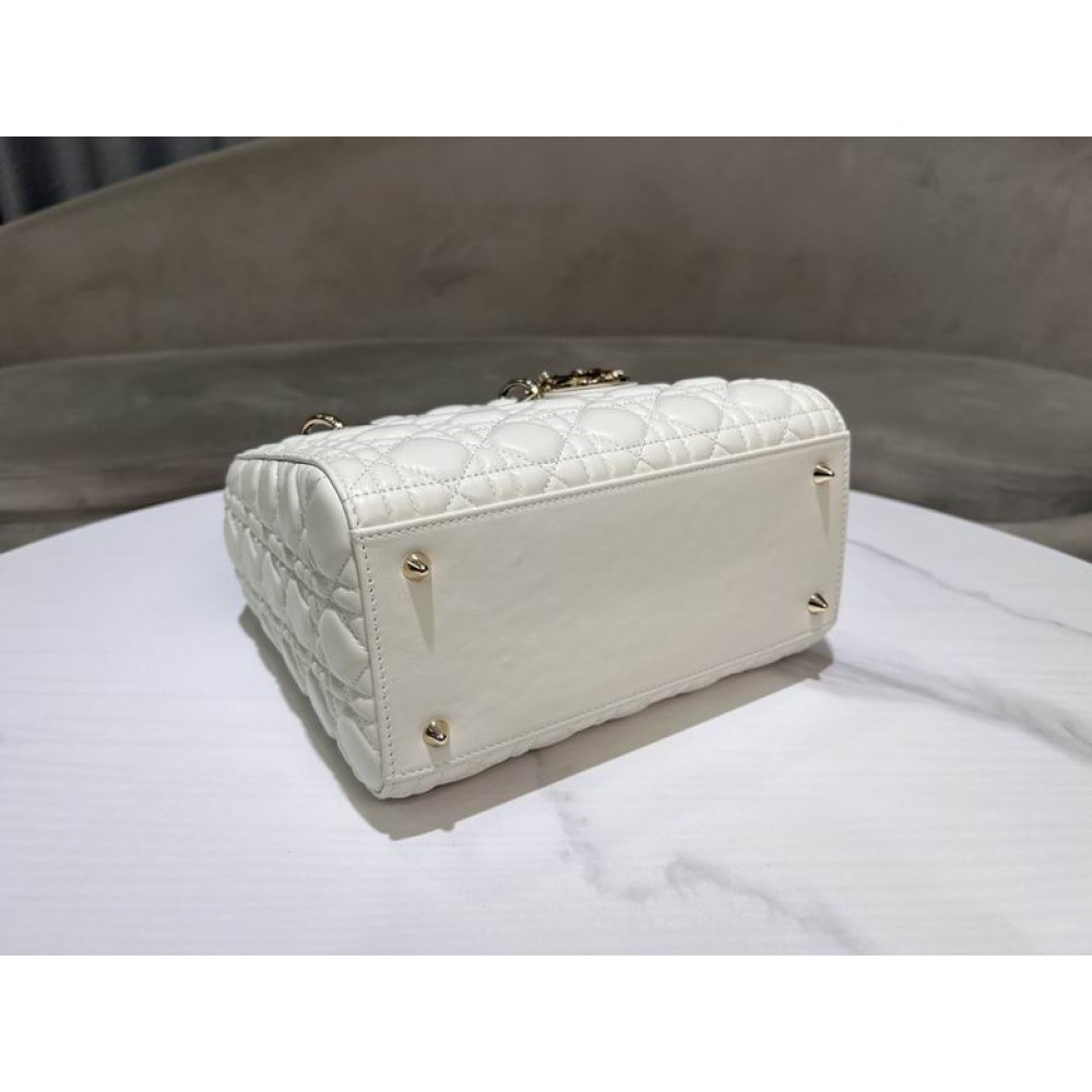 Dior lady medium size 24x20x11cm lampskin leather Bags