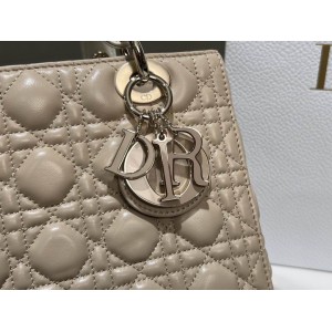 Dior lady medium size 24x20x11cm lampskin leather Bags