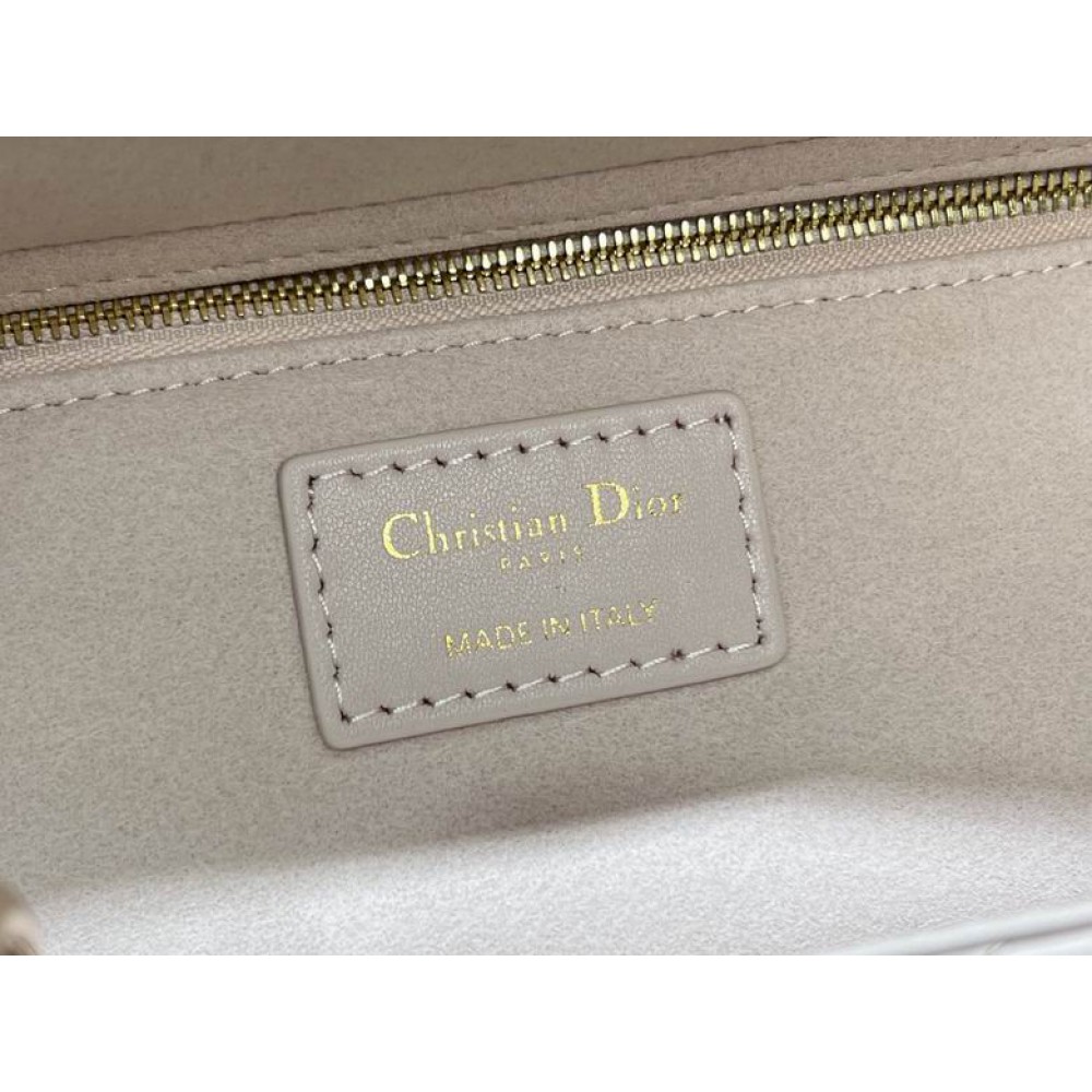 Dior lady medium size 24x20x11cm lampskin leather Bags