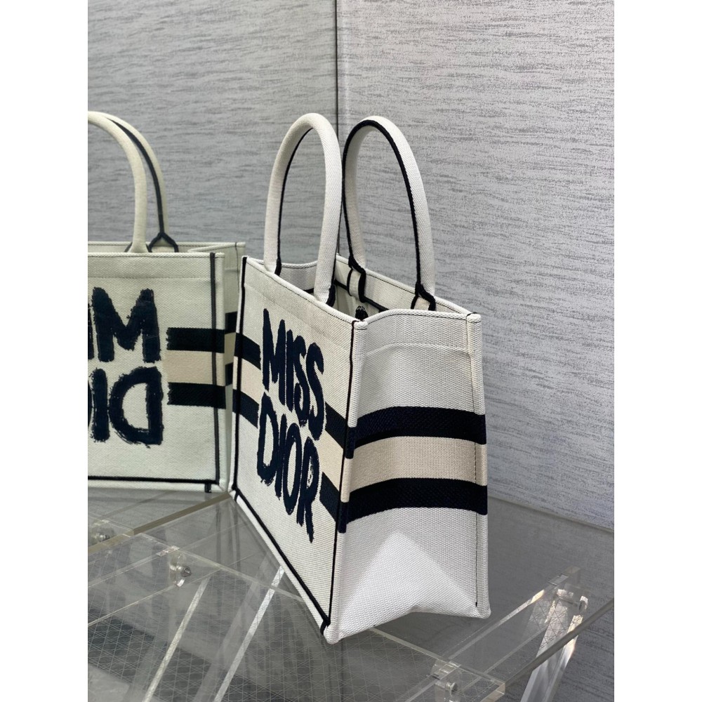 Dior Book Tote medium size 36.5 x 28 x 16.5 cm Bags