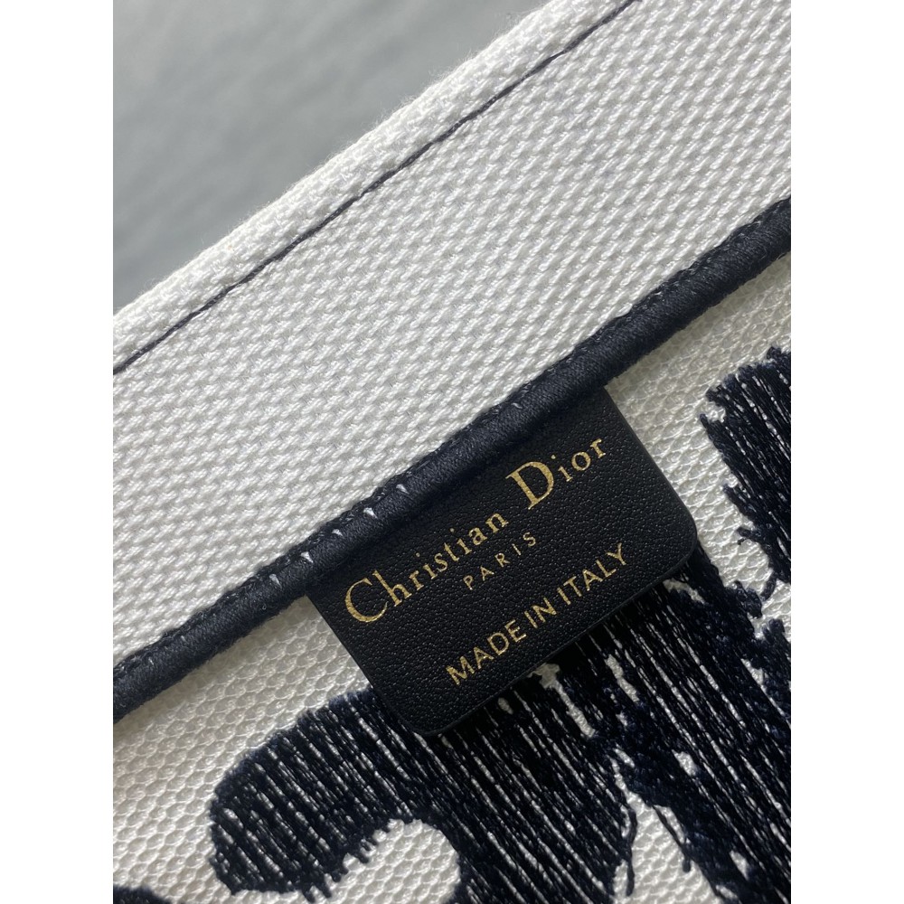 Dior Book Tote medium size 36.5 x 28 x 16.5 cm Bags