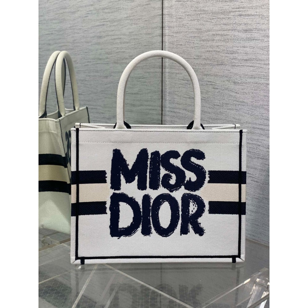 Dior Book Tote medium size 36.5 x 28 x 16.5 cm Bags