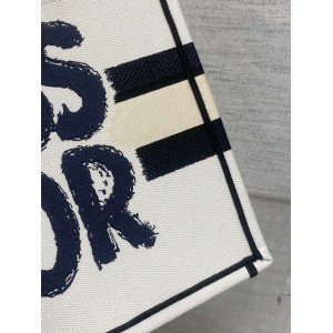 Dior Book Tote medium size 36.5 x 28 x 16.5 cm Bags