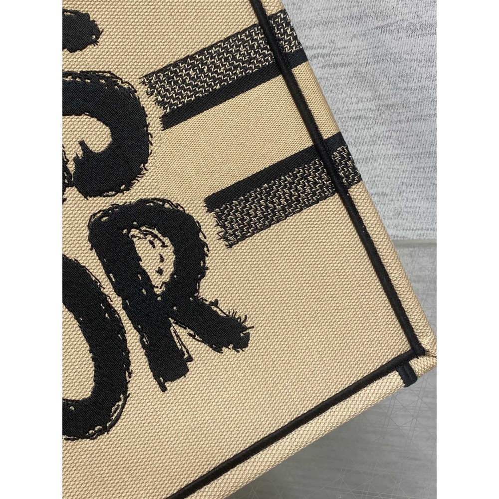 Dior Book Tote medium size 36.5 x 28 x 16.5 cm Bags