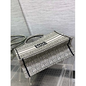 Dior Book Tote medium size 36.5 x 28 x 16.5 cm Bags